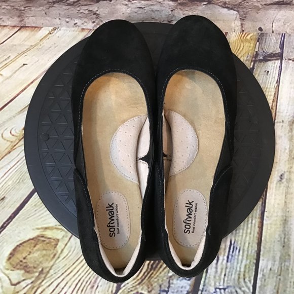 Soft Walk Women's Black Suede Elastic Slip On Closed Toe Comfort Flats Size 5.5 - Picture 4 of 9